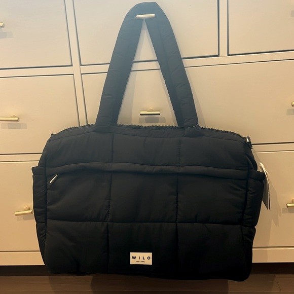 Wilo The Label | Bags | Nwt Wilo The Label Multipocket Weekender
